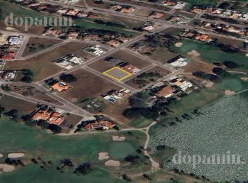 Terreno / Lote · 690m² · Terreno en Fraccionamiento Lagunas de Miralta