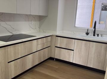 Departamento · 190m² · 3 Recámaras · 2 Estacionamientos · Departamento en Venta Recién Remodelado en Interlomas