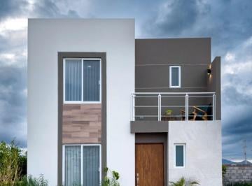 Casa en condominio · 101m² · 3 Recámaras · 1 Estacionamiento · Casa en Venta Vilanova Residencial - m. Fortuna