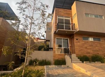 Casa · 110m² · 3 Recámaras · 2 Estacionamientos · Casa - Residencial Lago Esmeralda