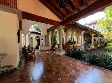 Rancho · 1835m² · 7 Recámaras · 10 Estacionamientos · A 5 Minutos de La Hacienda de Chiconcuac