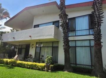 Casa · 150m² · 4 Recámaras · 2 Estacionamientos · Casa en Fraccionamiento en Las Palmas Cuernavaca - Maz - 2331 - Fr