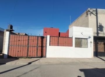 Casa · 73m² · 2 Recámaras · 2 Estacionamientos · Casa en Venta de Una Planta - (4)