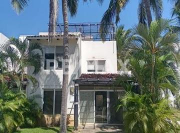 Casa · 150m² · 2 Recámaras · 2 Estacionamientos · Casa en Venta - (4)