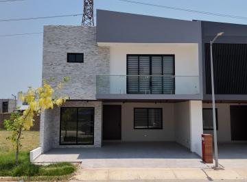 Casa de 4 habitaciones, Villahermosa · Casa Nueva en Residencial Club Hacienda Villahermosa