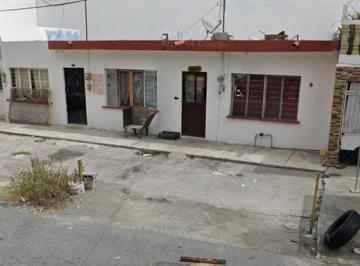 Casa de 3 habitaciones, Monterrey · Casa en Venta en Zona Roma en Arturo B de La Garza Monterrey un Nivel