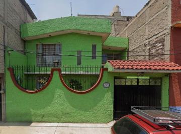 Casa de 3 habitaciones, Coyoacán · Se Vende Casa en Col. Popular