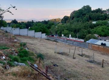 Terreno / Lote · 1100m² · Terreno en Venta