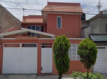 Casa de 4 habitaciones, Ecatepec de Morelos · Casa en Venta en Jardines de Cerro Gordo
