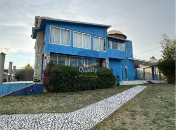 Casa de 4 habitaciones, Tlaxcala · Casa con Amplio Terreno en Autopista Tlaxcala - Apizaco