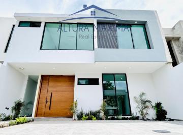 Casa de 4 habitaciones, Zapopan · Casa Nueva en Venta Bugambilias 1era Seccion Zapopan