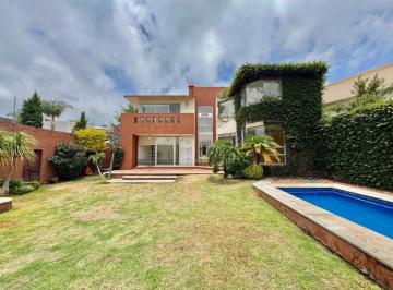 Casa de 3 habitaciones, Cuernavaca · Preciosa Casa Amplia en Renta Dentro de Fraccionamiento con Vigilancia 24hrs