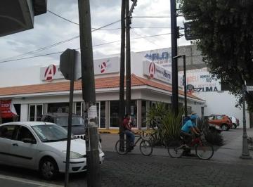 Local comercial · 215m² · 15 Estacionamientos · Local en Centro en Tehuacan con Estacionamiento