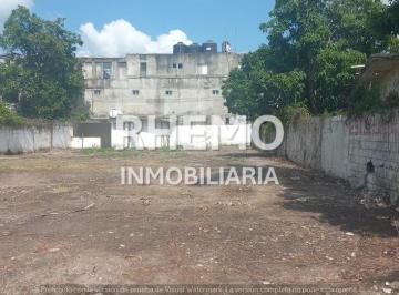 Bodega comercial · 320m² · Bodega en Renta en Col. Cazones, Poza Rica, Ver.
