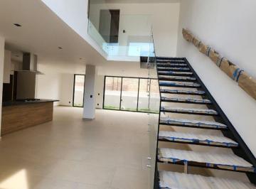 Casa de 4 habitaciones, Querétaro · Casa en Venta en Altozano Queretaro