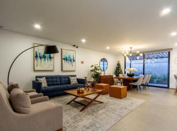 Casa · 235m² · 3 Recámaras · 3 Estacionamientos · Casa en Venta en Querétaro, Nuevo Refugio, Inteligente y Moderna