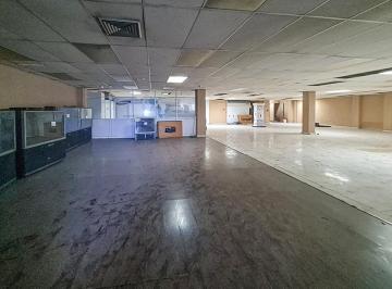 Edificio de 4 habitaciones, Monterrey · Edificio en Venta en Mitras Centro