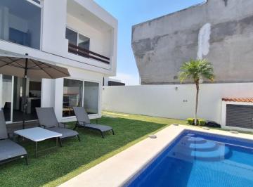 Casa de 3 habitaciones, Jojutla · Casa con Alberca en Fraccionamiento en Tequesquitengo