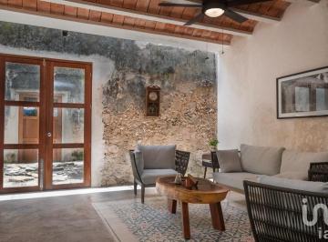 Casa · 140m² · 3 Recámaras · Casa Renovada y Totalmente Amueblada en El Centro de Conkal, Mérida Yucatán