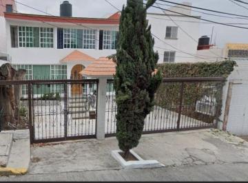 Casa de 4 habitaciones, Naucalpan de Juárez · Hermosa Casa en Venta de Remate en Lomas Verdes Naucalpan Edomex