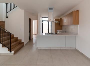 Casa · 115m² · 3 Recámaras · 2 Estacionamientos · Casa en Xanadu Corregidora