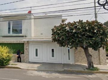 Casa de 4 habitaciones, Azcapotzalco · Hermosa Casa en Venta en Clave de Remate en Claveria Azcapotzalco Cdmx