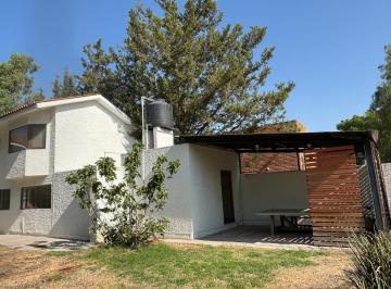 Casa de 4 habitaciones, Querétaro · Casa en Venta en Jurica Remodelada