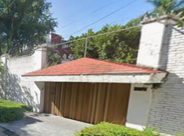 Casa en Venta de 5 habitaciones Country Club · Inmueble en Una de La Mejores Zonas de La Ciudad