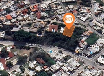 Terreno / Lote · 798m² · Terreno en Fraccionamiento Loma de Rosales