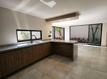 Casa de 4 habitaciones, Zapopan · Hermosa Casa Remodelada en La Estancia | Espacios Renovados y Listos Para Vivir