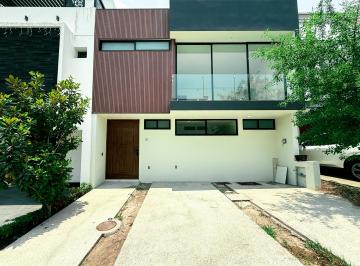 Casa en condominio de 3 habitaciones, Zapopan · Casa en Venta en Valle Imperial Coto Imperio Bizantino, a Estrenar