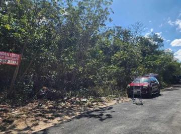 Terreno / Lote , Benito Juárez · Terreno en Venta Av Huayacan, Cancún Q. Roo