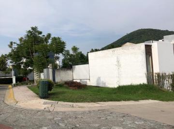 Terreno / Lote , Tlajomulco de Zúñiga · Terreno en Venta en Esquina, Fracc Senderos de Monte Verde, Tlajomulco de Zuñiga