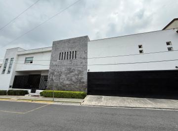 Casa de 3 habitaciones, Monterrey · Casa en Venta en Monterrey Zona Vista Hermosa