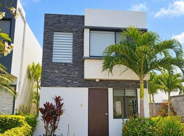 Casa · 61m² · 2 Recámaras · 1 Estacionamiento · Casas Nuevas en Veracruz Circuito Coruña Ruba Residencial
