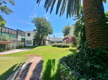 Terreno / Lote · 863m² · 6 Recámaras · 11 Estacionamientos · Casa Para Remodelar o Terreno, Jardines del Pedregal