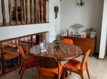 Casa · 480m² · 4 Recámaras · 2 Estacionamientos · Casa Para Remodelar en Venta en Jardines del Ajusco