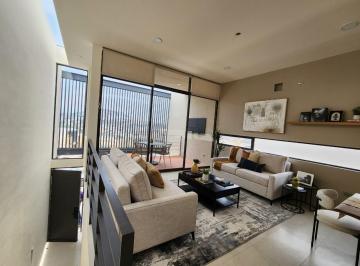 Casa · 131m² · 2 Recámaras · 2 Estacionamientos · Casa en Venta, en Juriquilla, Queretaro