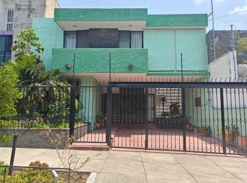 Casa de 5 habitaciones, Guadalajara · Providencia 4a. Secc. a 2 Cuadras Facultad de Medicina Uag