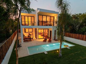 Casa · 372m² · 5 Recámaras · Casa en Tulum