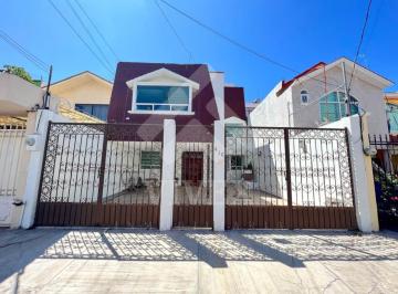 Casa de 4 habitaciones, Pachuca · Venta Casa Precio de Remate! en Valle de San Javier Zona Residencial Pachuca