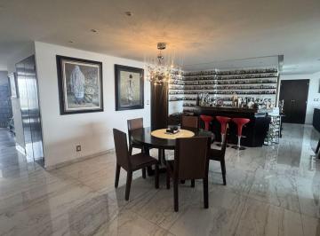 Departamento · 285m² · 3 Recámaras · 3 Estacionamientos · Vive Entre Lujo y Super Vistas en Av de Los Bosques!
