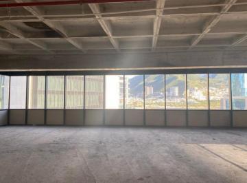 Oficina · 112m² · 3 Estacionamientos · Oficina en Venta en Obra Gris