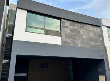 Casa de 3 habitaciones, Monterrey · Casa en Venta Mítica Carretera Nacional
