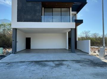 Casa en condominio de 4 habitaciones, Santiago · Venta de Casa Los Rodriguez Santiago N. L.