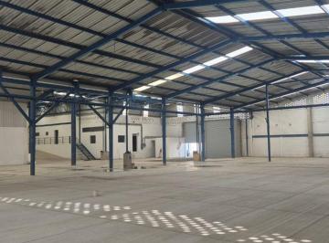 Bodega comercial de 6 habitaciones, San Pedro Tlaquepaque · Bodega en Renta Álamo Industrial, Inmueble en Perfecto Estado!