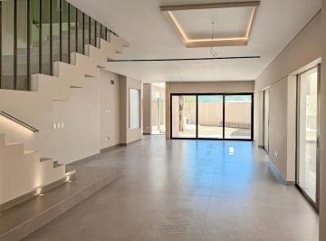 Casa de 3 habitaciones, Santiago · Casa en Venta en Pedregal del Huajuco