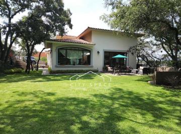 fa0fe2edc9cbe56e4da0e6809d16c2f50b17ff1d7c12c6cd407c49db4477e5cc · Casa de Una Planta en Venta en La Estadia