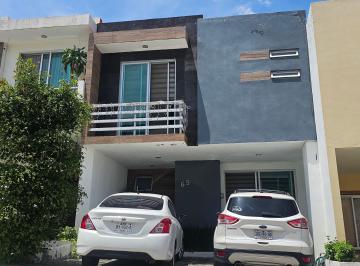 Casa en condominio de 3 habitaciones, Zapopan · Casa en Venta Valle Imperial Coto Madeiras