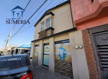 033086e19258ff96ede75b279306eee31443b87e40ba2f2bb434f77e6fb6e7a5 · Casa con Local en Planta Baja